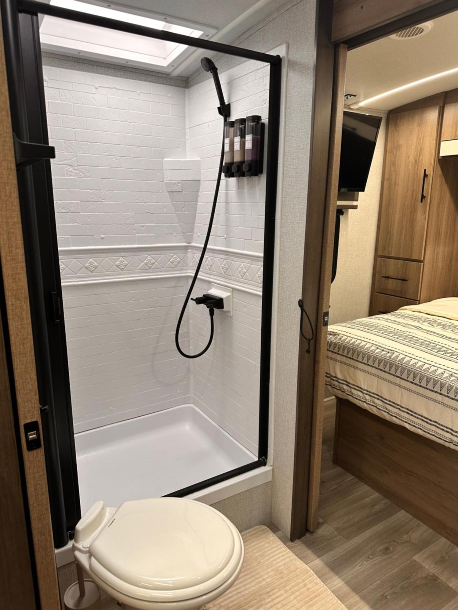 Camping Camper Rv In *
