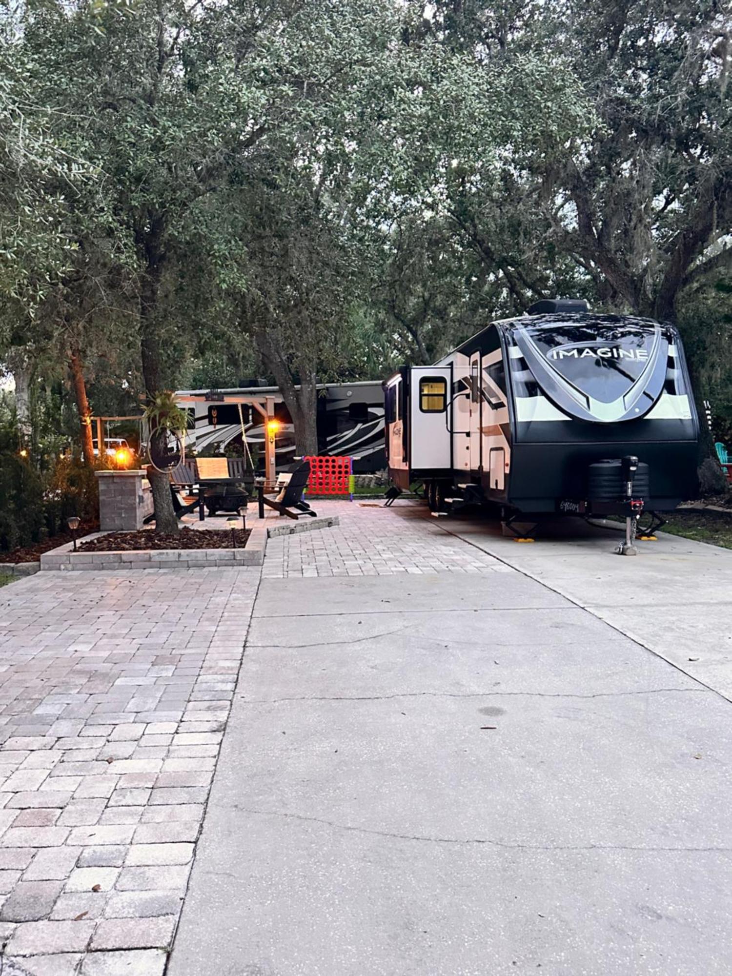 Camper Rv In * River Ranch